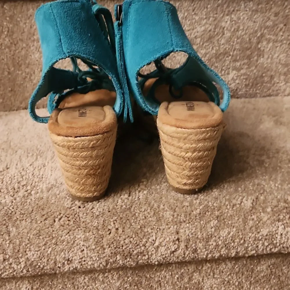 Minnetonka Women's Turquoise Blue Espadrille Wedge Sandals Shoes Size 8